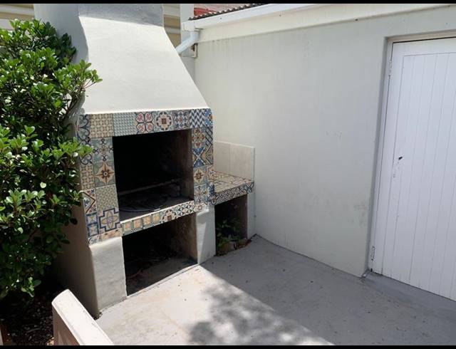 4 BEDROOM HOUSE FOR SALE IN RIVER CLUB